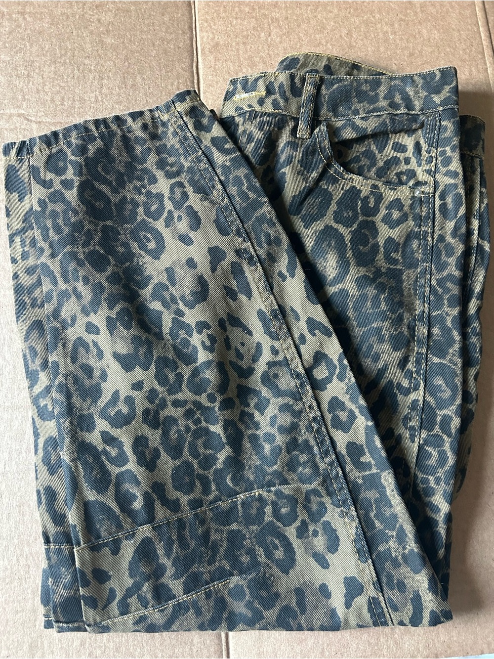 NWOT Leopard Print Brown/Black Barrel Jeans Size XL
